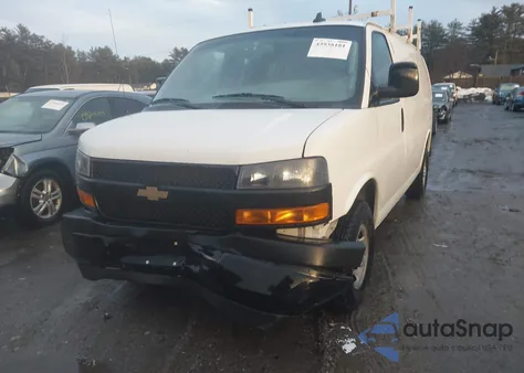 2019 Chevrolet Express 2500 Work Van from USA, damaged, VIN 1GCWGAFP1K1354915